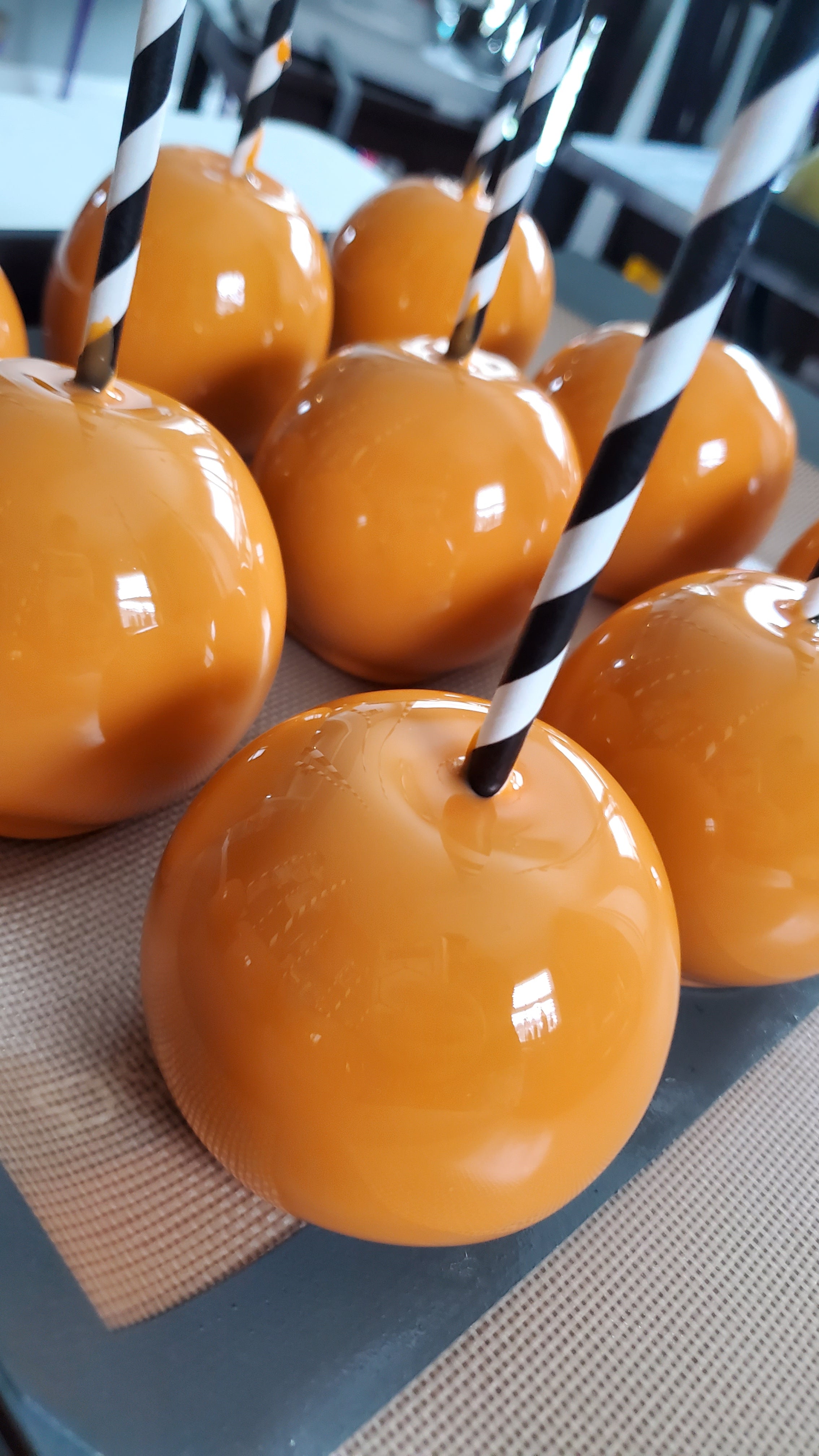 Hard Candy Apples