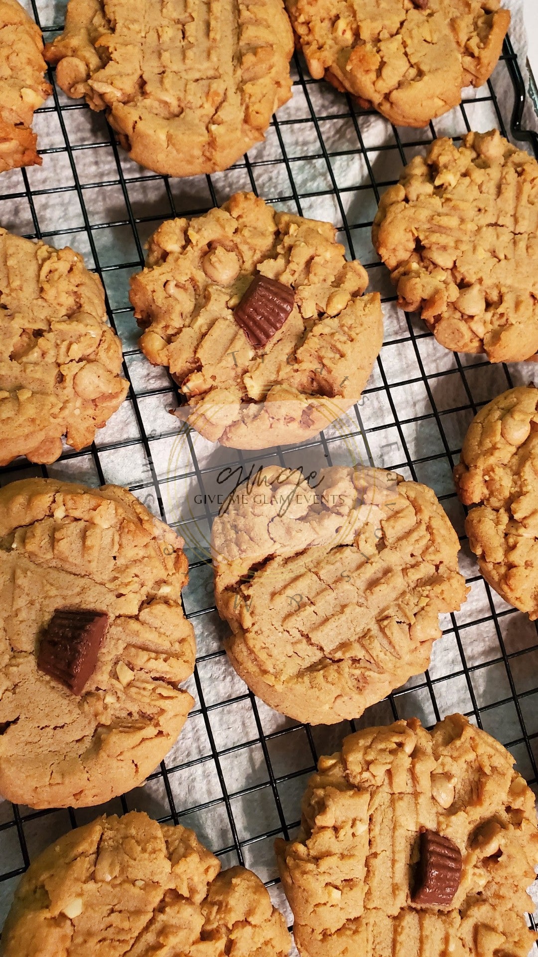 Gourmet Chunky Peanut Butter Cookies 1 Dozen (12ct)